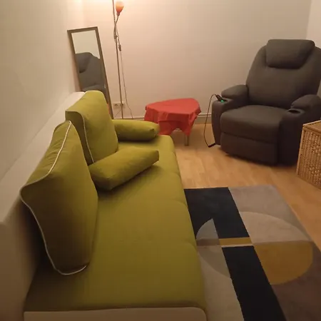 Olaf Appartement *